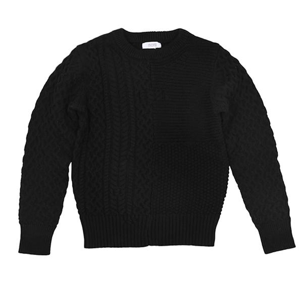 Motu FW23 Mixed Knit Sweater